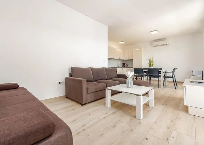 Apartman Stunning In With Wifi Kožino