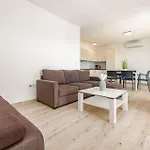 公寓 1 Bedroom Beautiful In Kožino